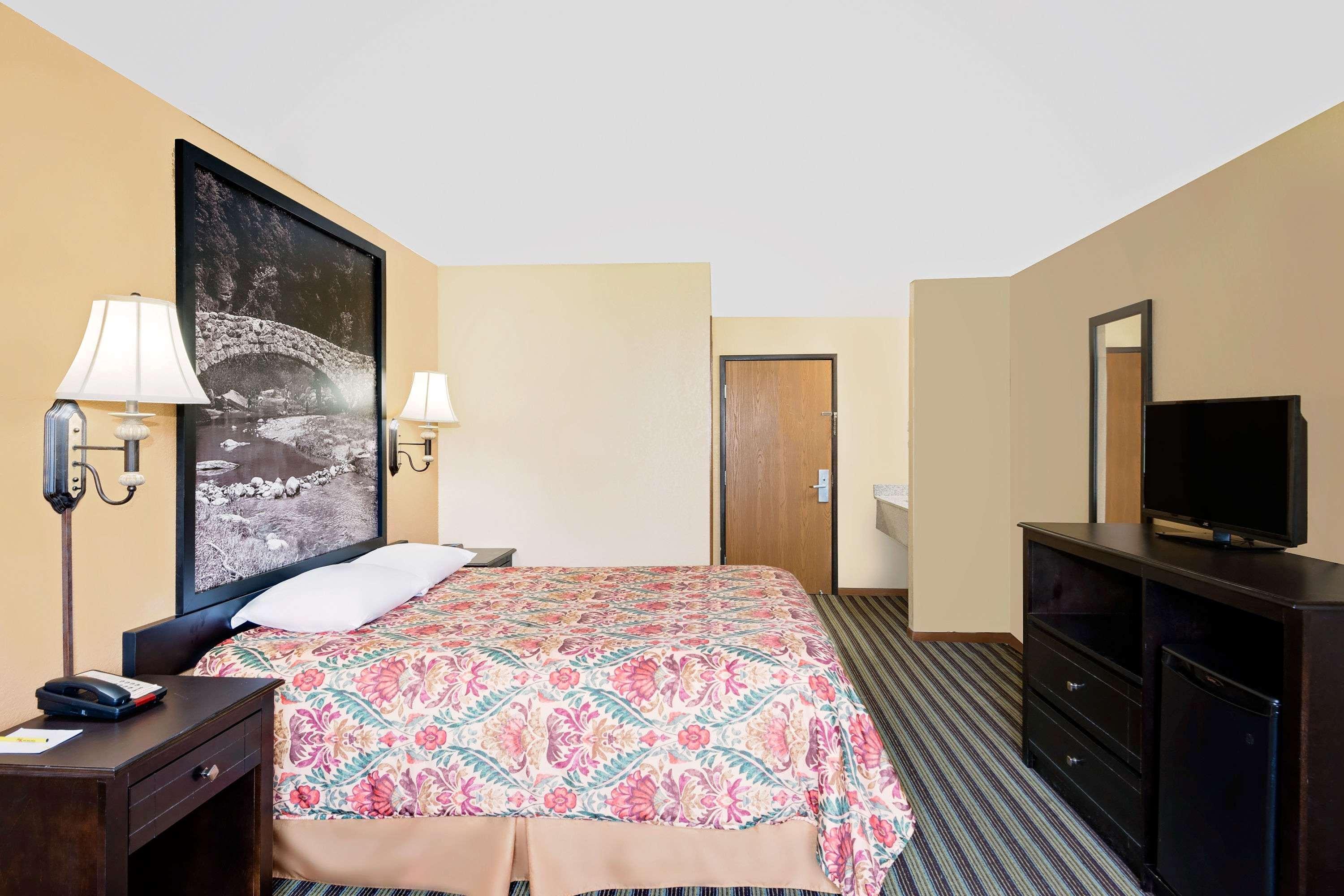 Super 8 By Wyndham Iowa Falls Luaran gambar