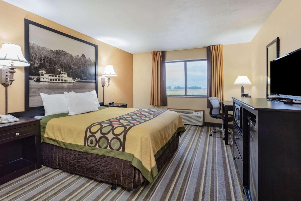 Super 8 By Wyndham Iowa Falls Luaran gambar